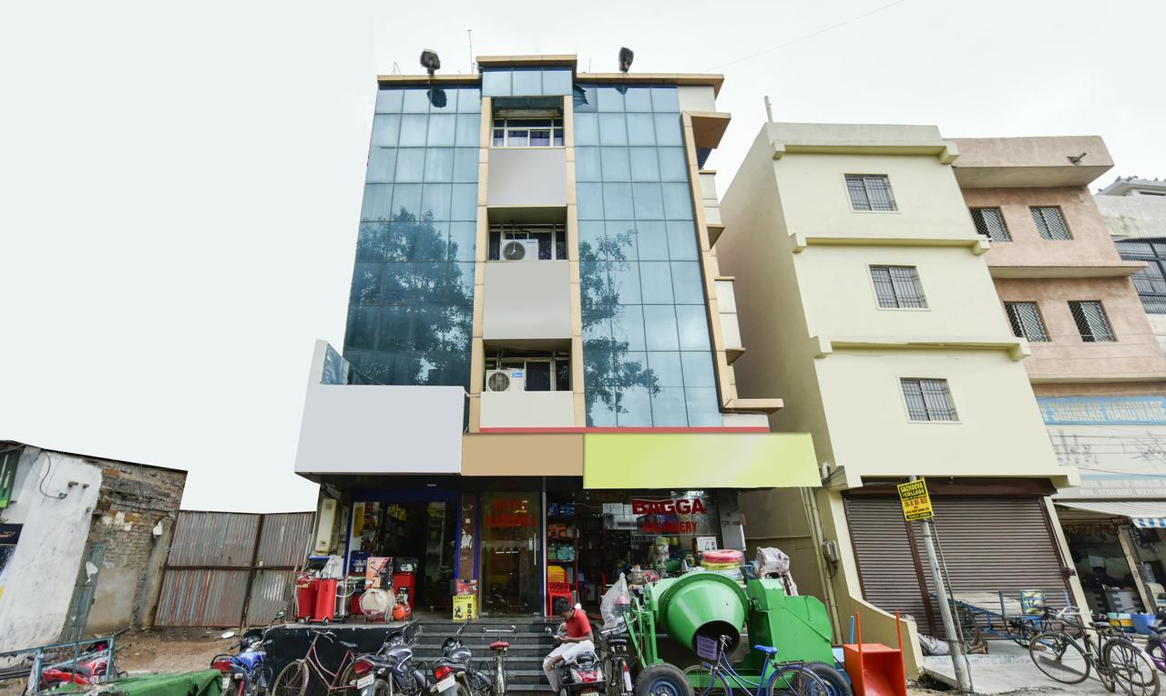 Hotel Kanishka Rāipur 외부 사진