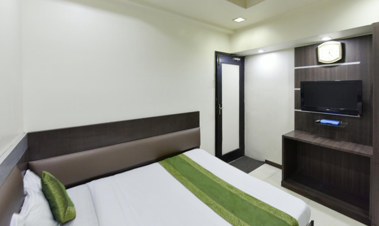 Hotel Kanishka Rāipur 외부 사진