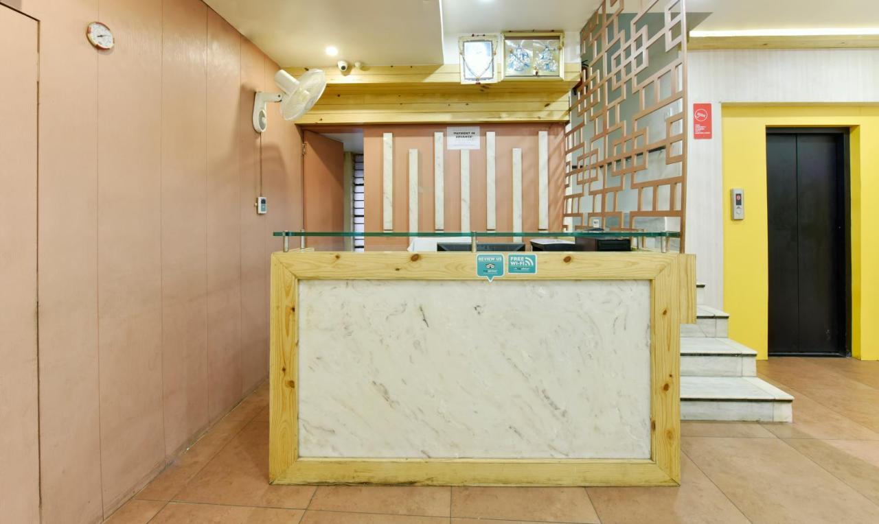 Hotel Kanishka Rāipur 외부 사진